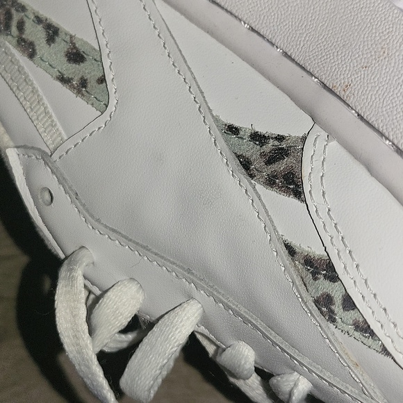 Wmns Club C Double 'Cheetah Print'Reebok - Picture 12 of 16